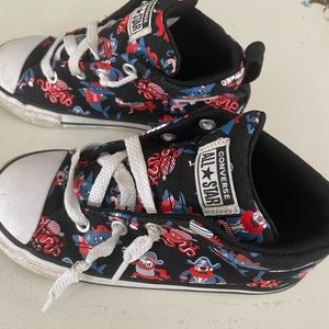Toddler boy converse